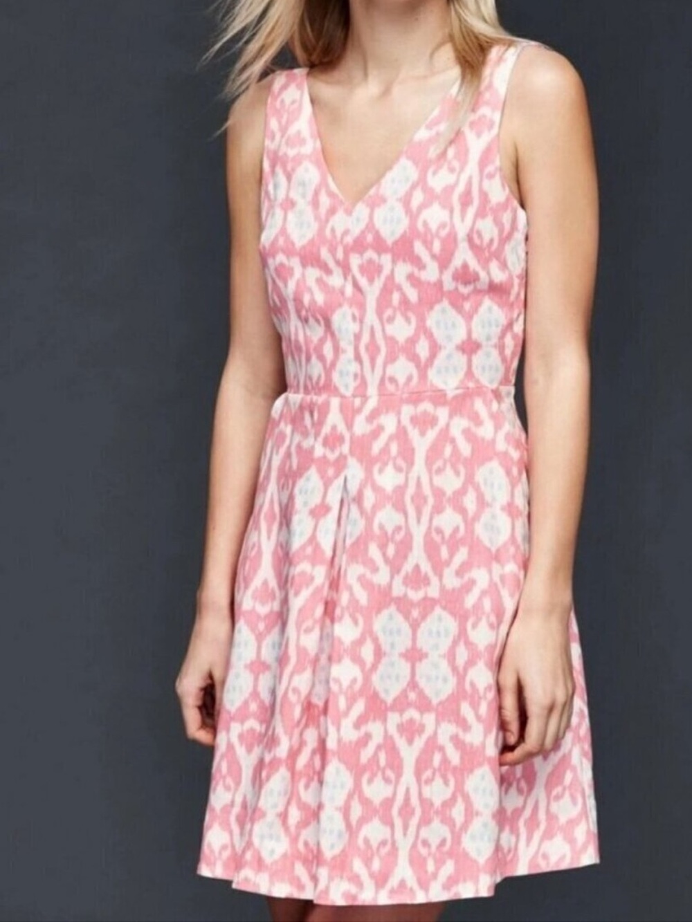 GAP Pink 100% Linen Ikat Print V-neckline Dress Size 10